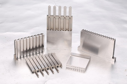 Automotive power connector mold inserts